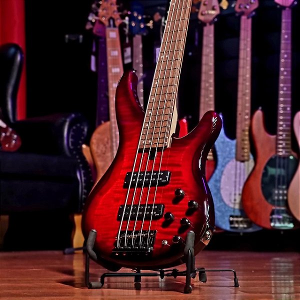 Baixo 5 Cordas Ativo Yamaha TRBX605FM Dark Red Burst