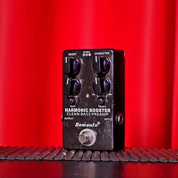 Pedal de Efeito para Baixo DemonFX Harmonic Booster