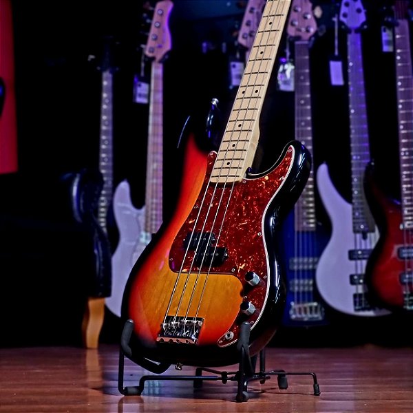 Baixo 4 Cordas Fender American Standard Precision Bass 3-Color Sunburst 2008