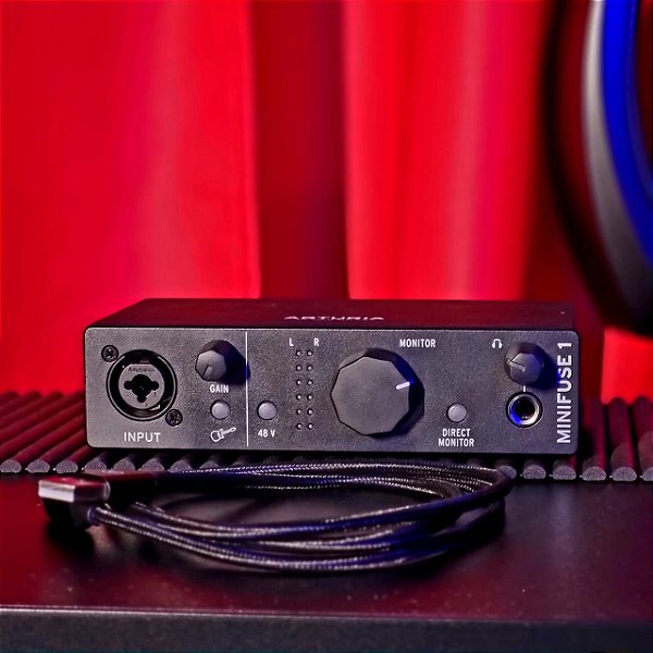 Interface de Áudio USB para Gravação Arturia Minifuse 1