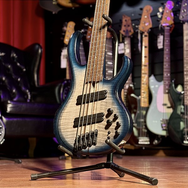 Baixo 5 Cordas Ativo Ibanez Workshop BTB705LM Cosmic Blue Starburst