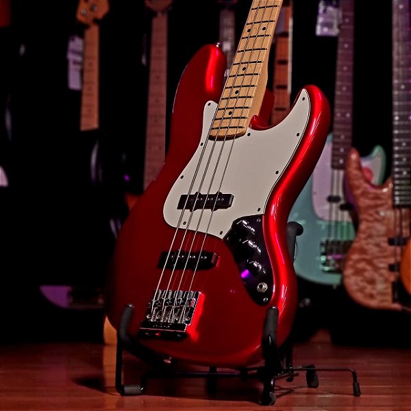 Baixo 4 Cordas Fender American Special Jazz Bass Candy Apple Red