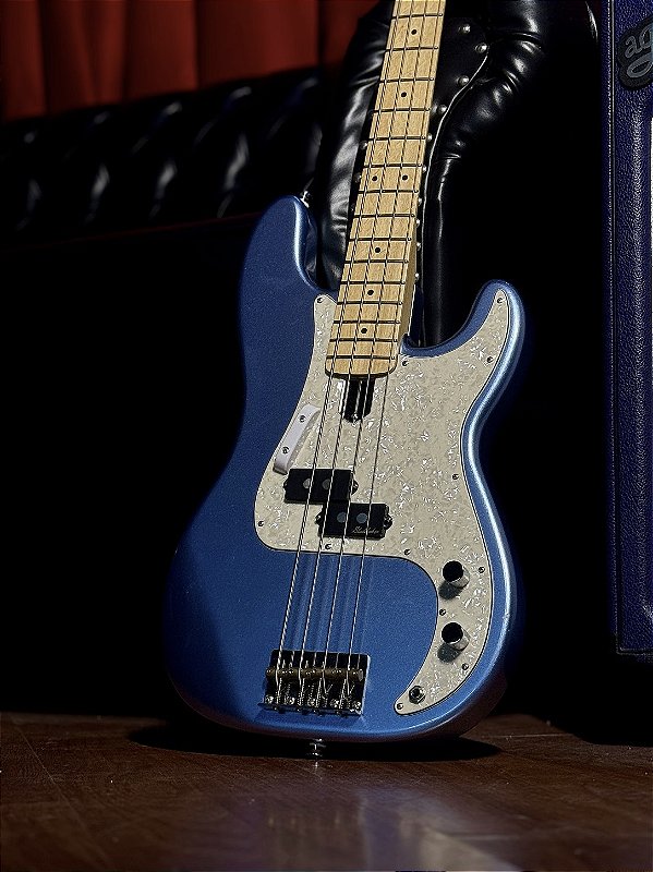 Baixo 4 Cordas Studebaker Precision Bass Cruiser Lake Placid Blue