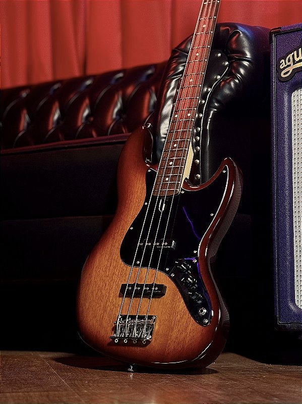 Baixo 4 Cordas Sire Marcus Miller V3 Sunburst
