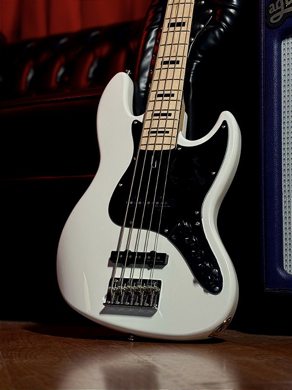 Baixo 5 Cordas Sire Marcus Miller V7 Vintage Antique White