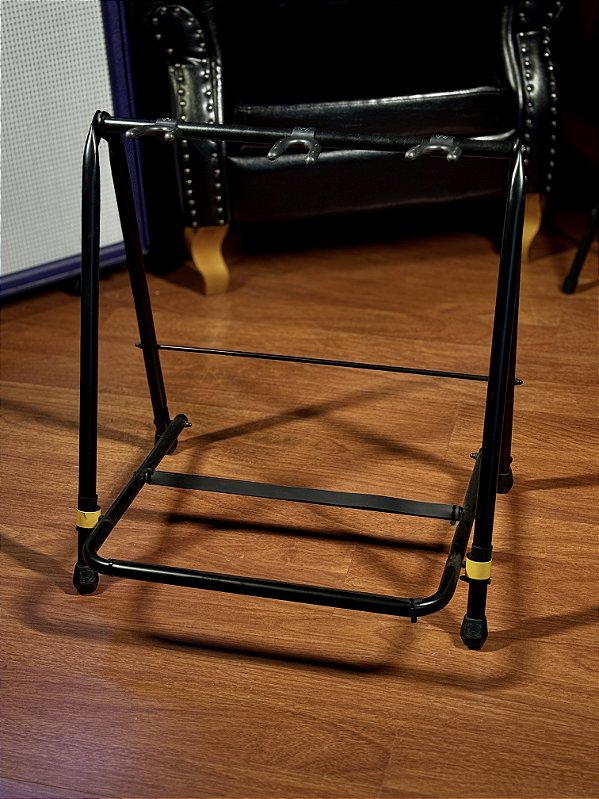 Suporte De Chão para 3 Instrumentos Hercules GS523B