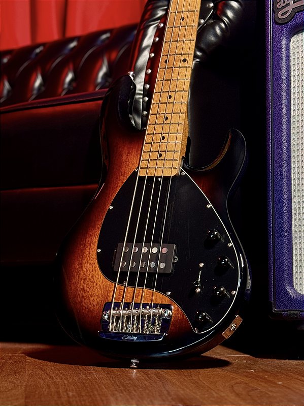 Baixo 5 Cordas Sterling By Music Man Stingray Ray35 Vintage Sunburst