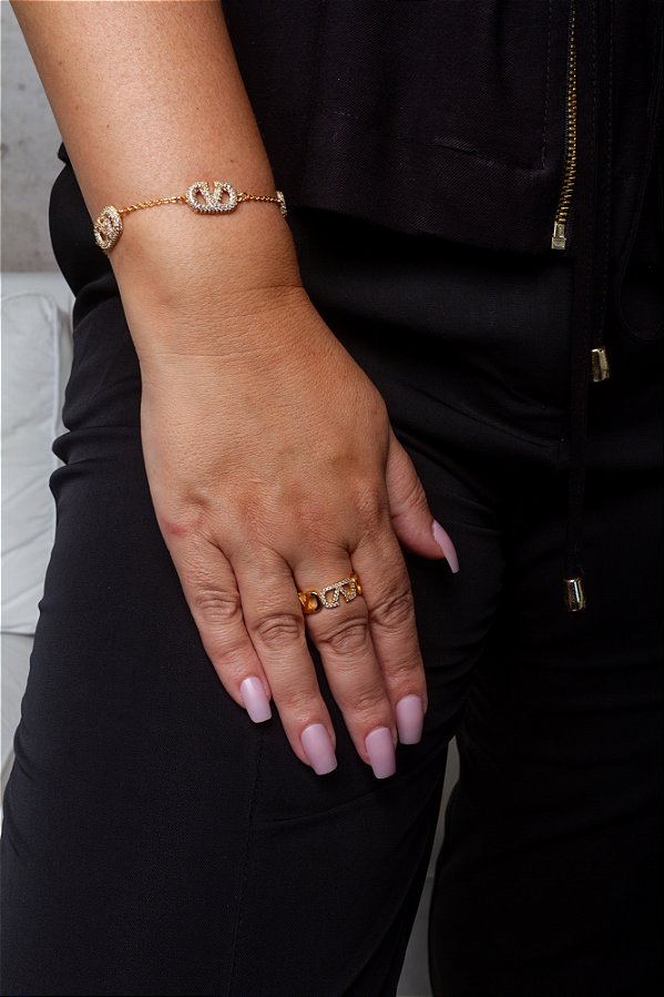 PULSEIRA VALENTIN 3 PINGENTES CRAVEJADOS ZIRCÔNIA