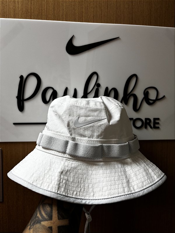 BUCKET NIKE BRANCO