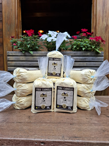 Fubá de Moinho de Pedra Carnielli - (500g)- Kit 10 unidades