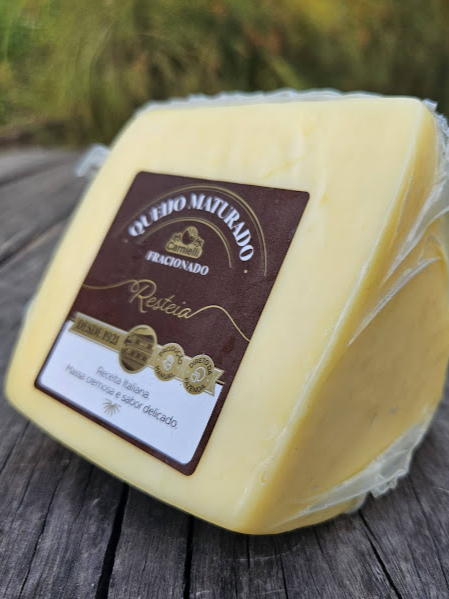 Queijo Carnielli Maturado Resteia (330 gr)