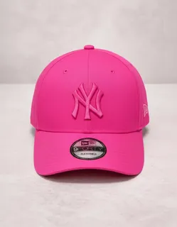 Boné Unissex Ajustável com Fivela Rosa | Logo Rosa