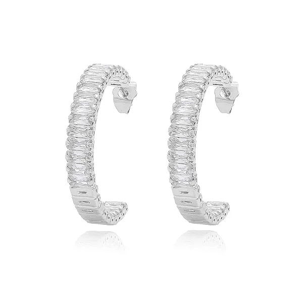Brinco Argola Média Cravejada Zircônias Baguetes Folheado Ródio Branco