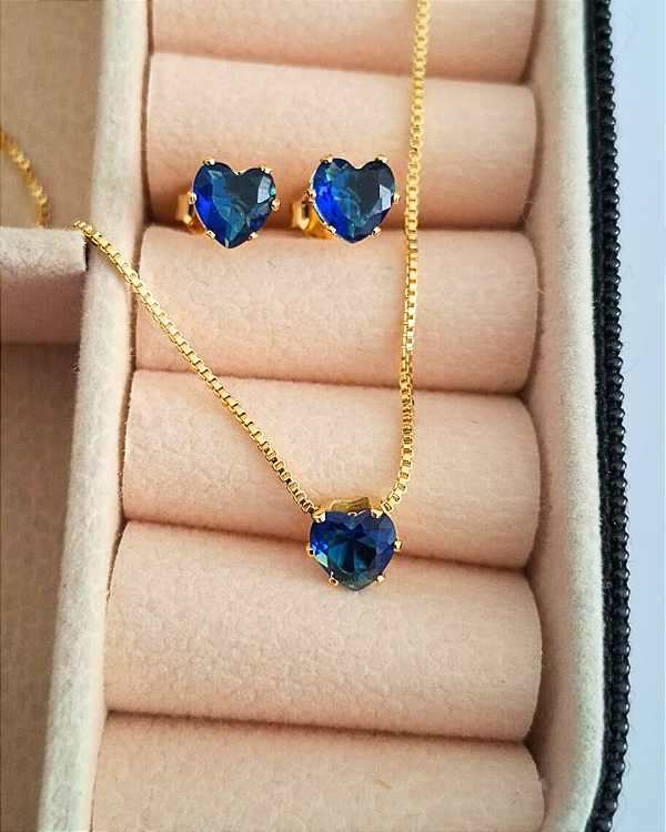 Conjunto Coração com Zircônias Folheado a Ouro 18K