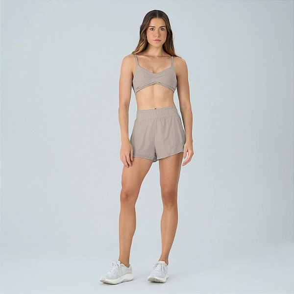 Shorts Alto Giro Sobreposto Eterno OU26 Feminino Bege Frio
