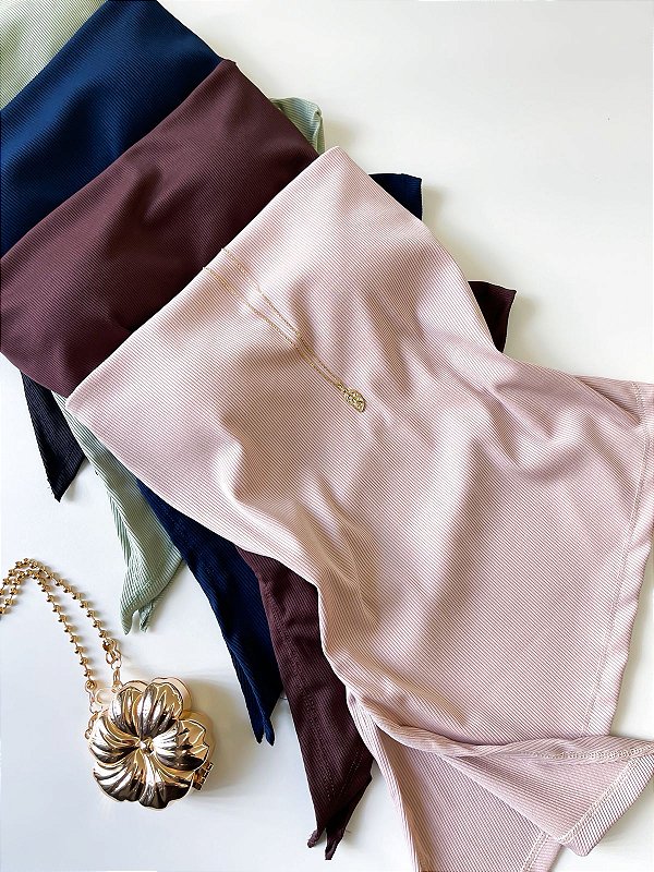 Blusa em Ribana sem Alça Assimétrica Anieli Ref. 1894