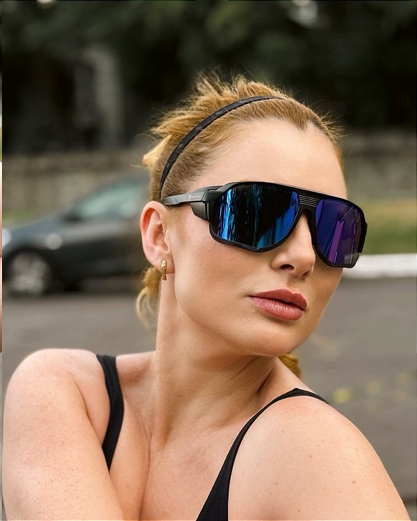 Óculos de Sol Esportivo Preto com Detalhes Laranja