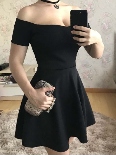 Vestido de festa curto princesa cintura marcada Preto