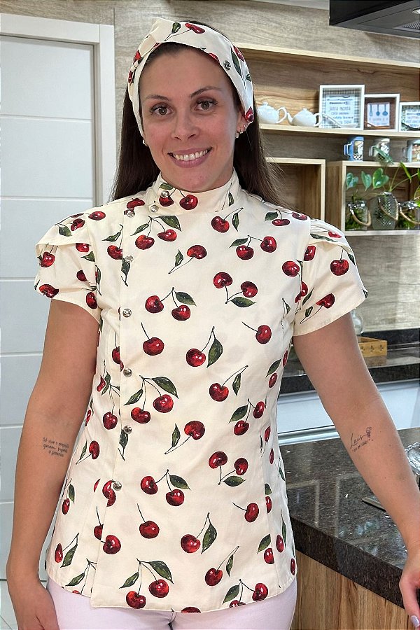 Dólmã Antonia Cereja Off