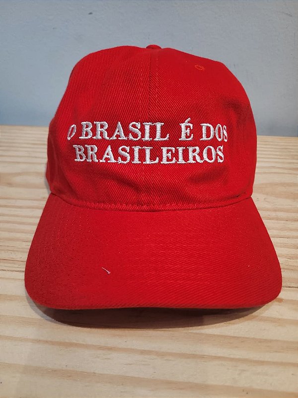 Boné O Brasil é dos Brasileiros - vermelho