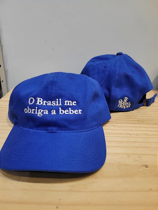 Boné O Brasil me obriga a beber - azul