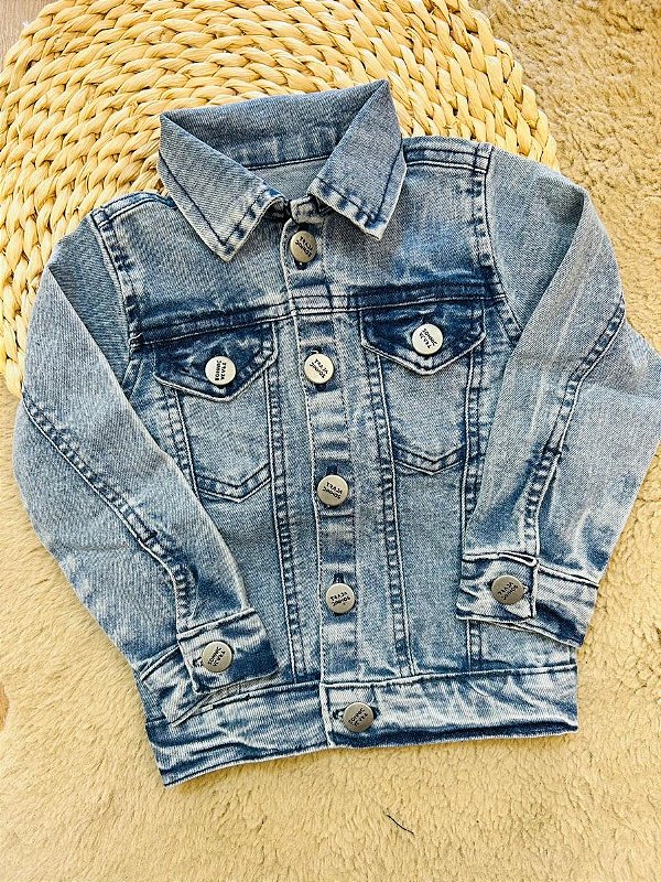 JAQUETA JEANS UNISSEX TRAJADINHOS (1 AO 3)