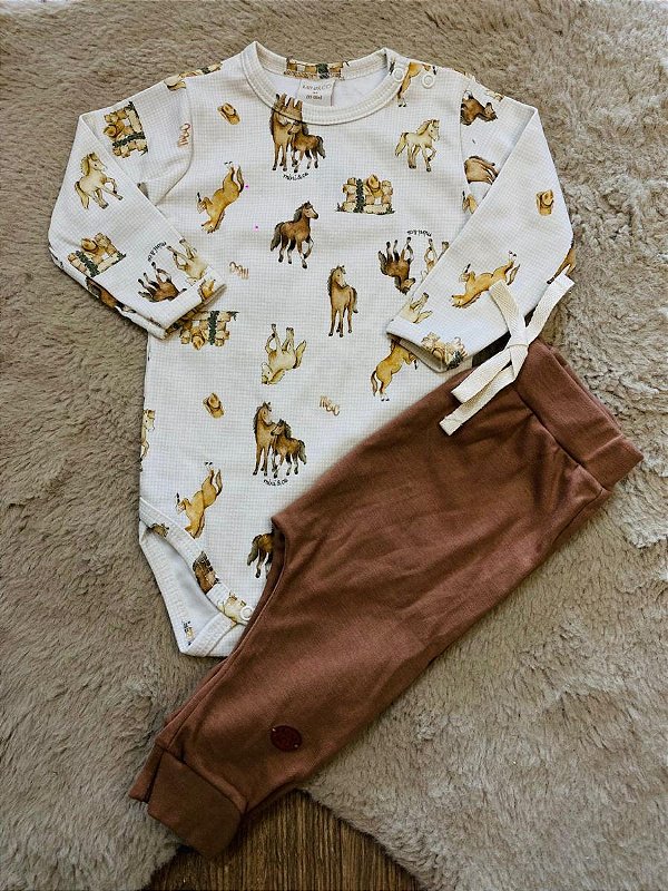 CONJUNTO BODY E CALÇA SUEDINE MINI & CO