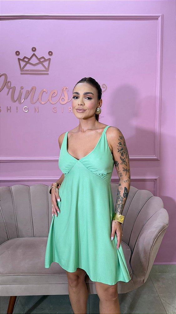 VESTIDO CURTO BASICO VERDE