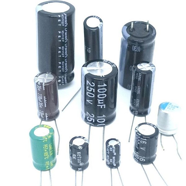4,7uF x 63V RD - 105°