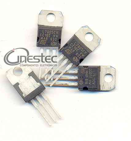 7805 - REGULADOR - METALICO