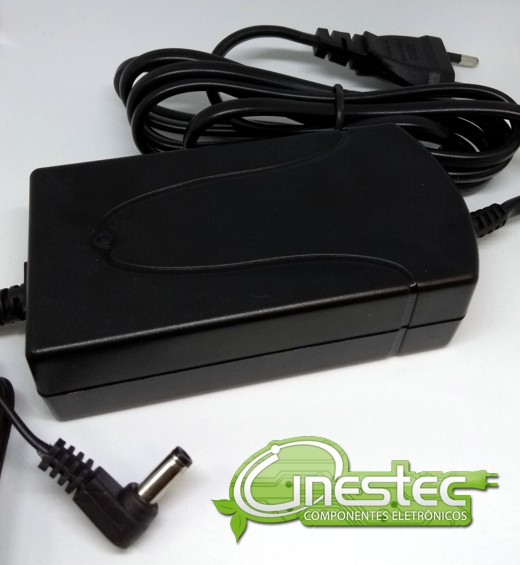 FONTE 18V X 1A (1000MA)  P4 C  CHAVEADA  DE MESA