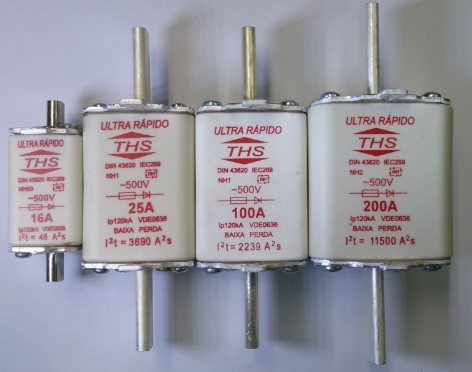 FUSIVEL ULTRA RAPIDO NH00 90A 500V U/R