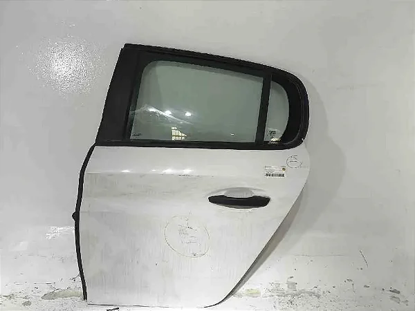 Porta traseira Peugeot 208 2023