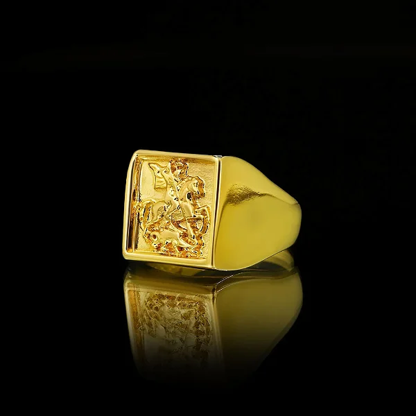 Anel Quadrado São Jorge - Banhado a Ouro 18K