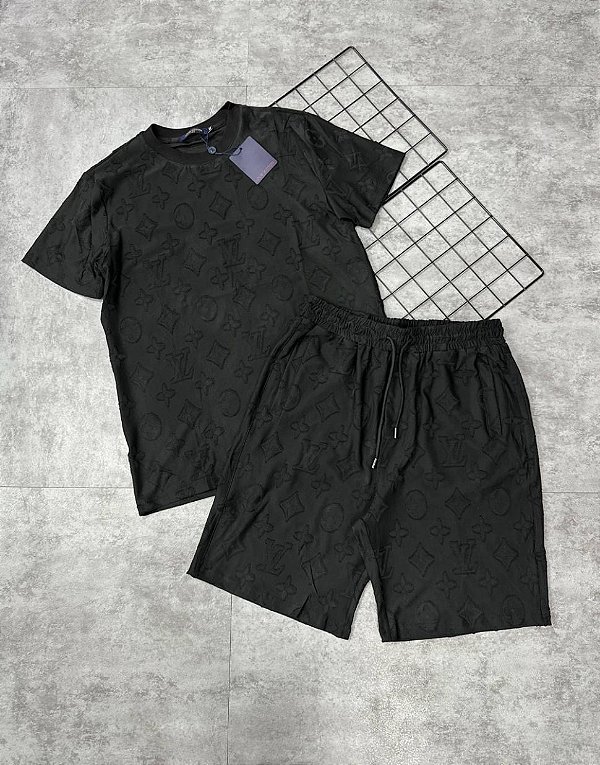 Conjunto Louis Vuitton Monogram Black Exclusivo – Estilo Premium em Alto Relevo
