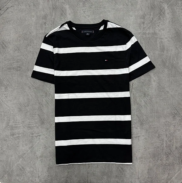 CAMISETA TOMMY HILFIGER LISTRADA- PRETA/ BRANCA