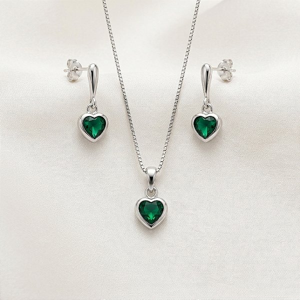 Conjunto Colar e Brincos Coração Verde Esmeralda