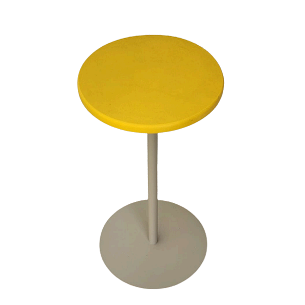 Mesa Lateral Compacta em Quartzo Natural