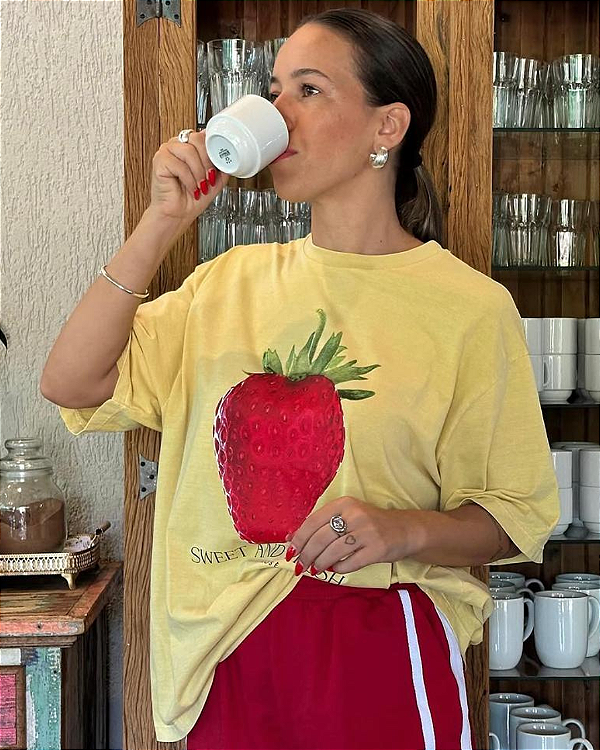 T-Shirt Over Morango / Petit Rose