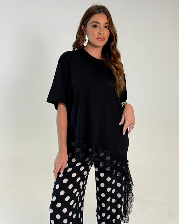 T-Shirt Over Elene com Renda - Petit Rose