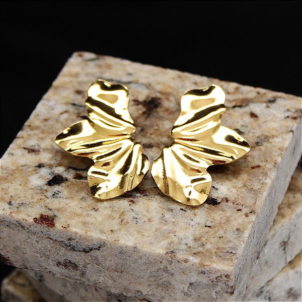 Brinco Nebet em Aço Inox Dourado