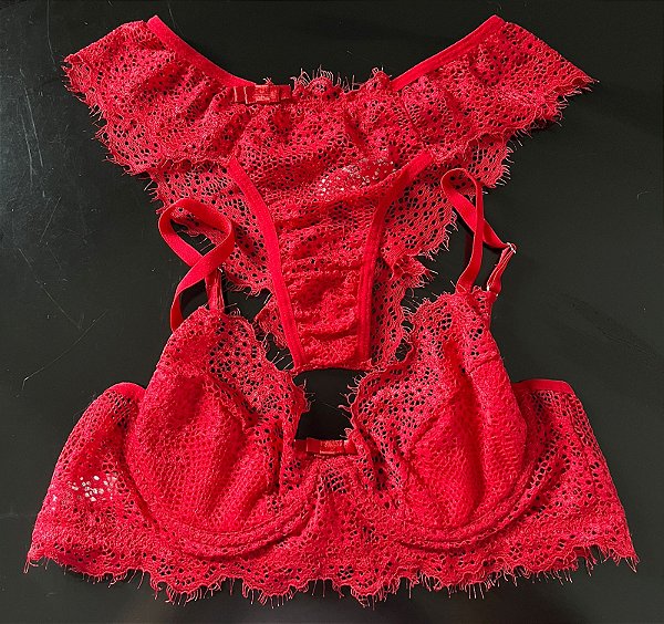 Conjunto Sem Bojo com Aro Dalila em Renda