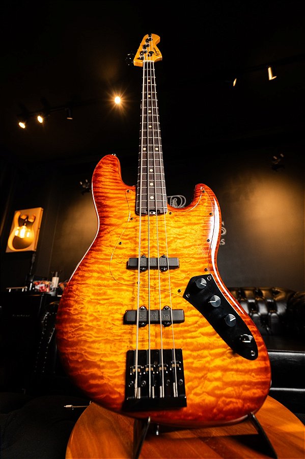 N.Zaganin Jazz Bass Flamed Custom