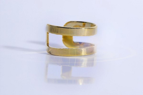 Piercing Fake Vazado Folheado Em Ouro 18k [F027]