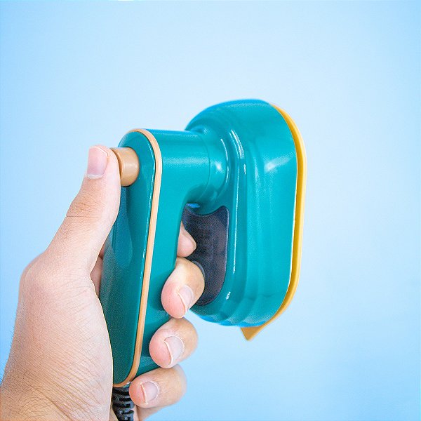 Mini Ferro De Passar Roupa Giratório Portátil A Vapor:verde [F102]