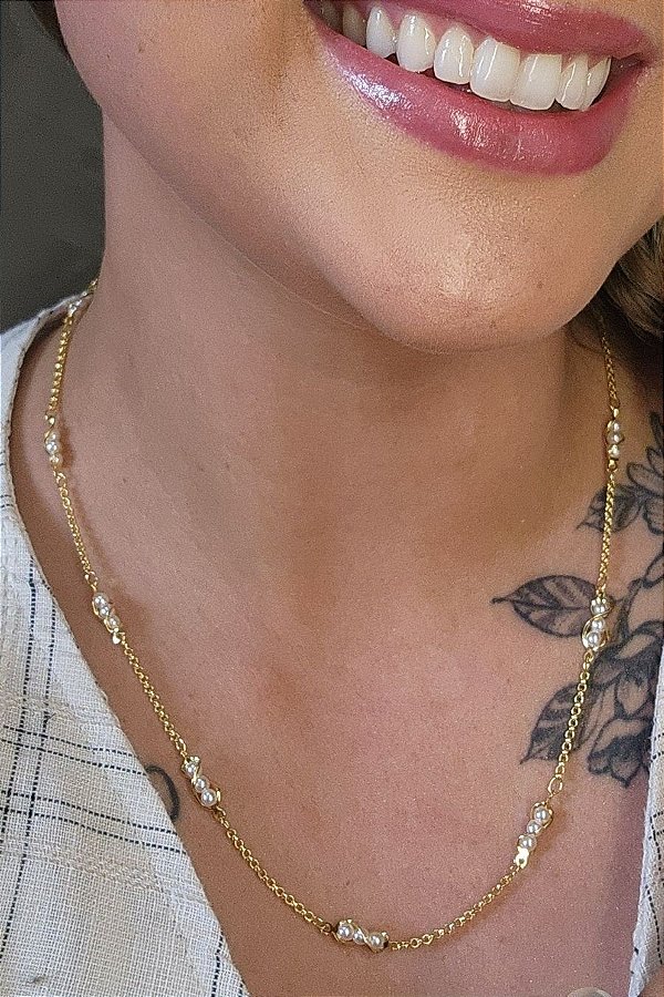 Colar Com Corrente De Mini Pérolas Banhado Em Ouro 18k [F027]