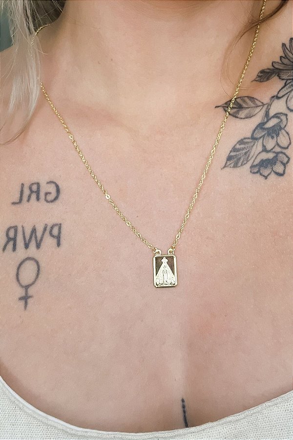 Escapulário Com Mini Medalhas Banhado Em Ouro 18k [F027]