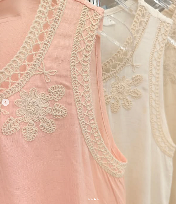 Regata Linho Bordada Feminina