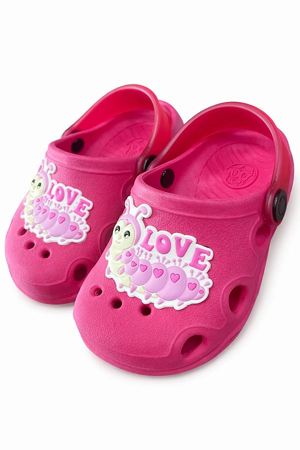 Babuche Infantil Rosa Pink com Aplique “Love”