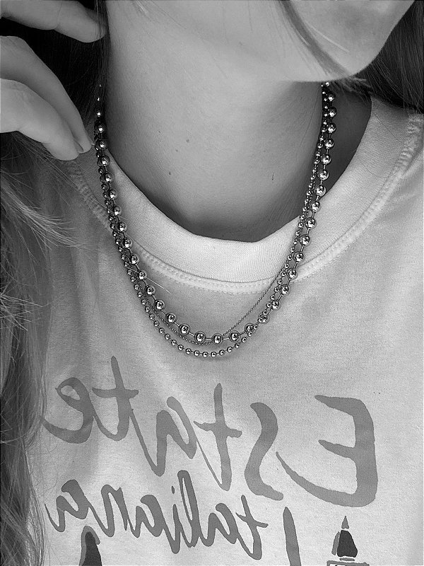 Colar Triplo Moderno